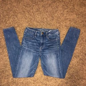 American Eagle Super Stretchy High rise Jeans